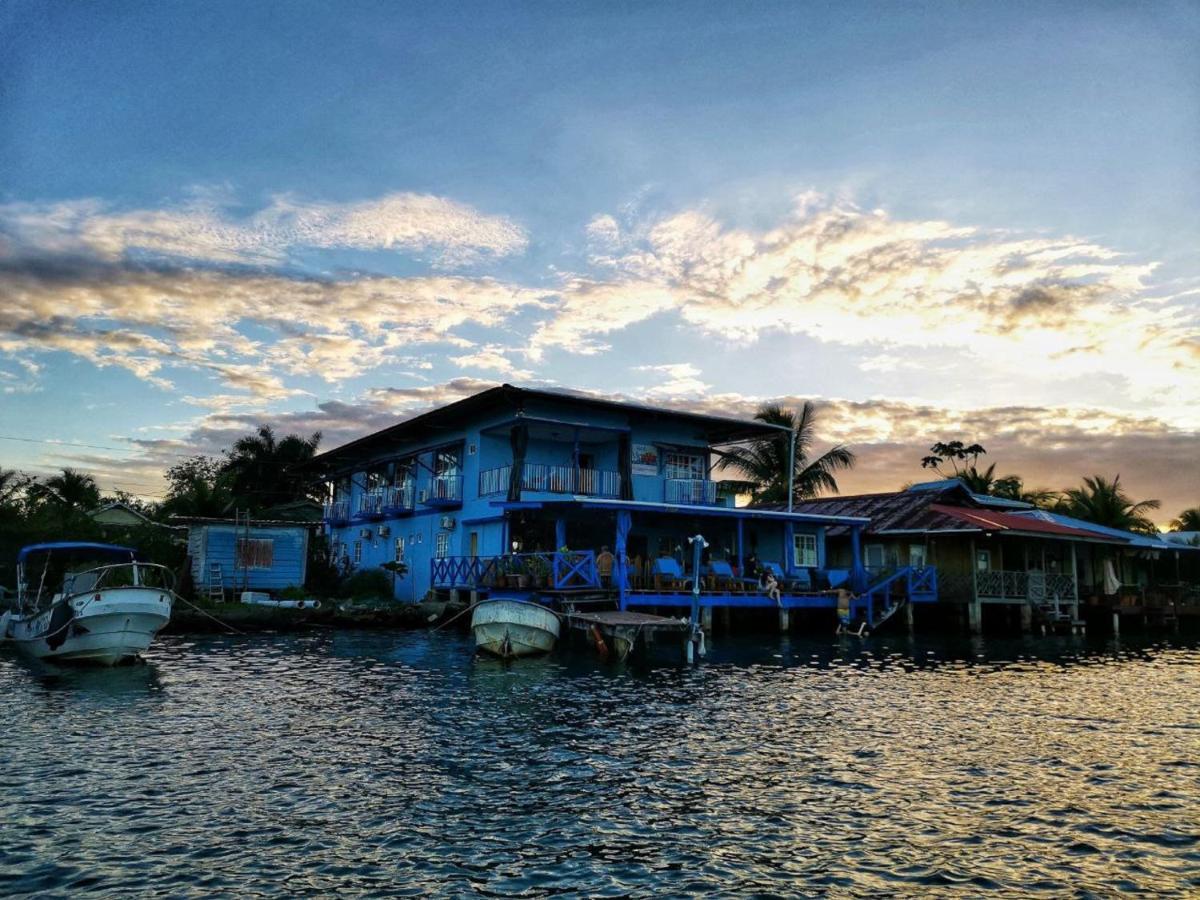 Vista Mar Hotel Bocas del Toro Exterior photo