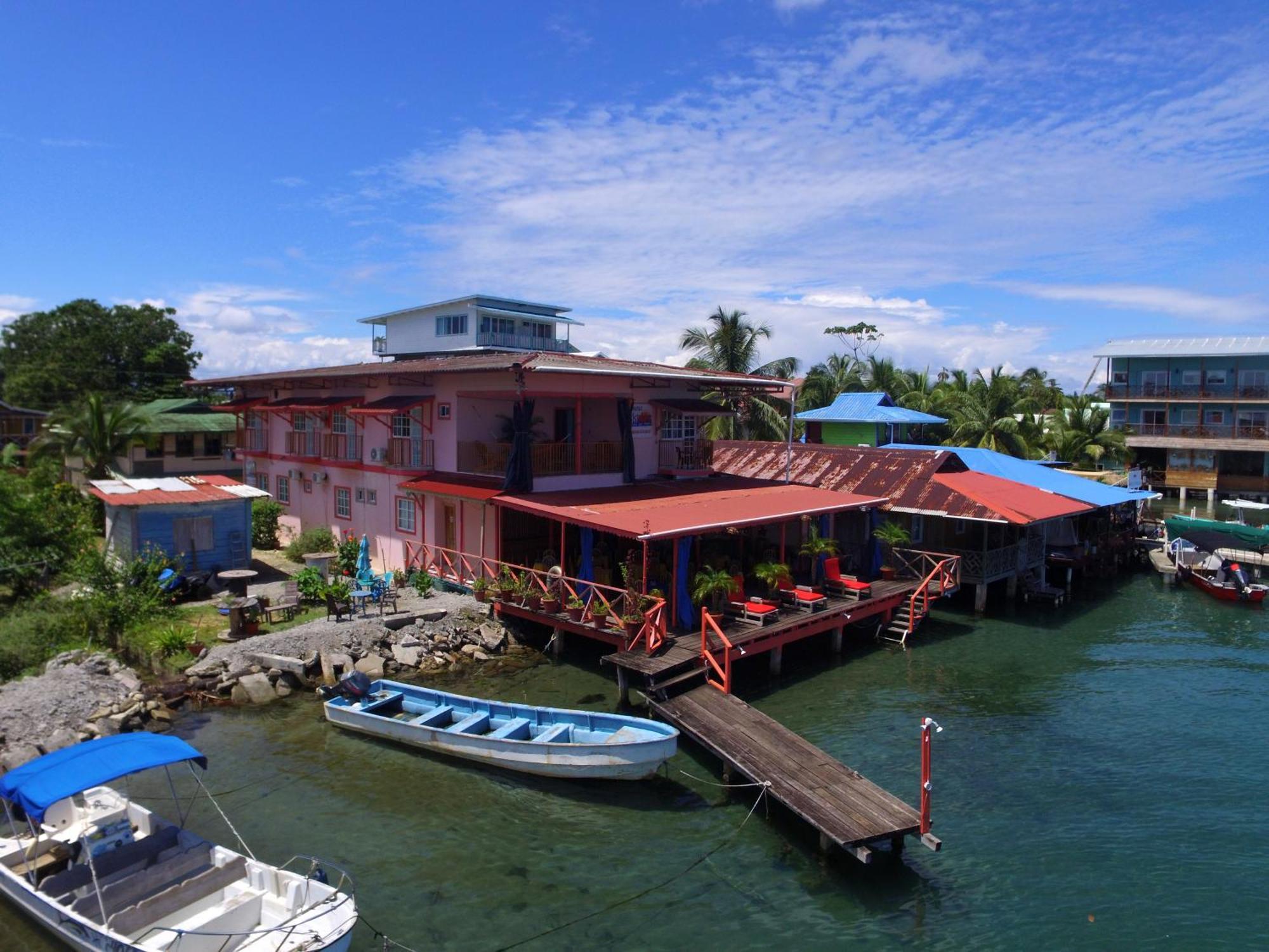 Vista Mar Hotel Bocas del Toro Exterior photo