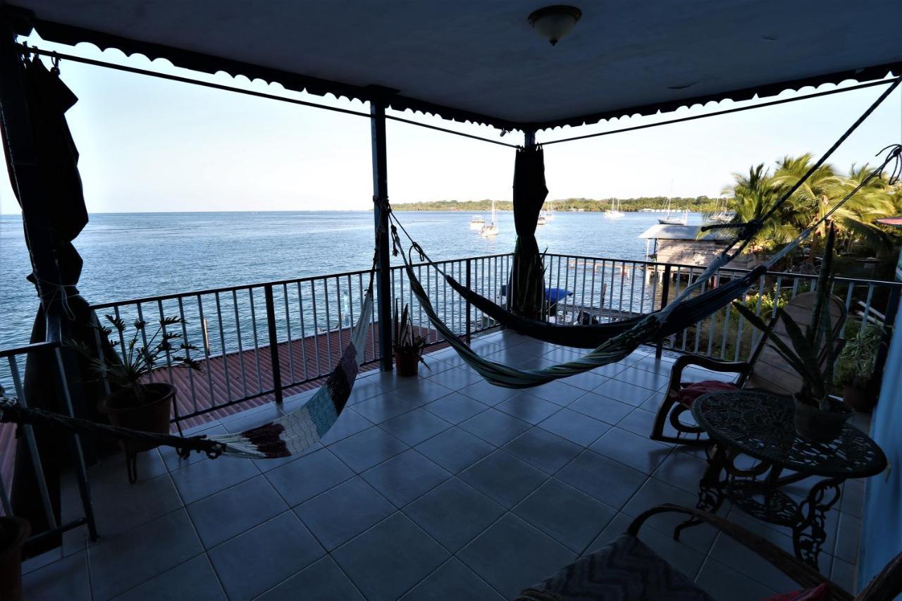 Vista Mar Hotel Bocas del Toro Exterior photo